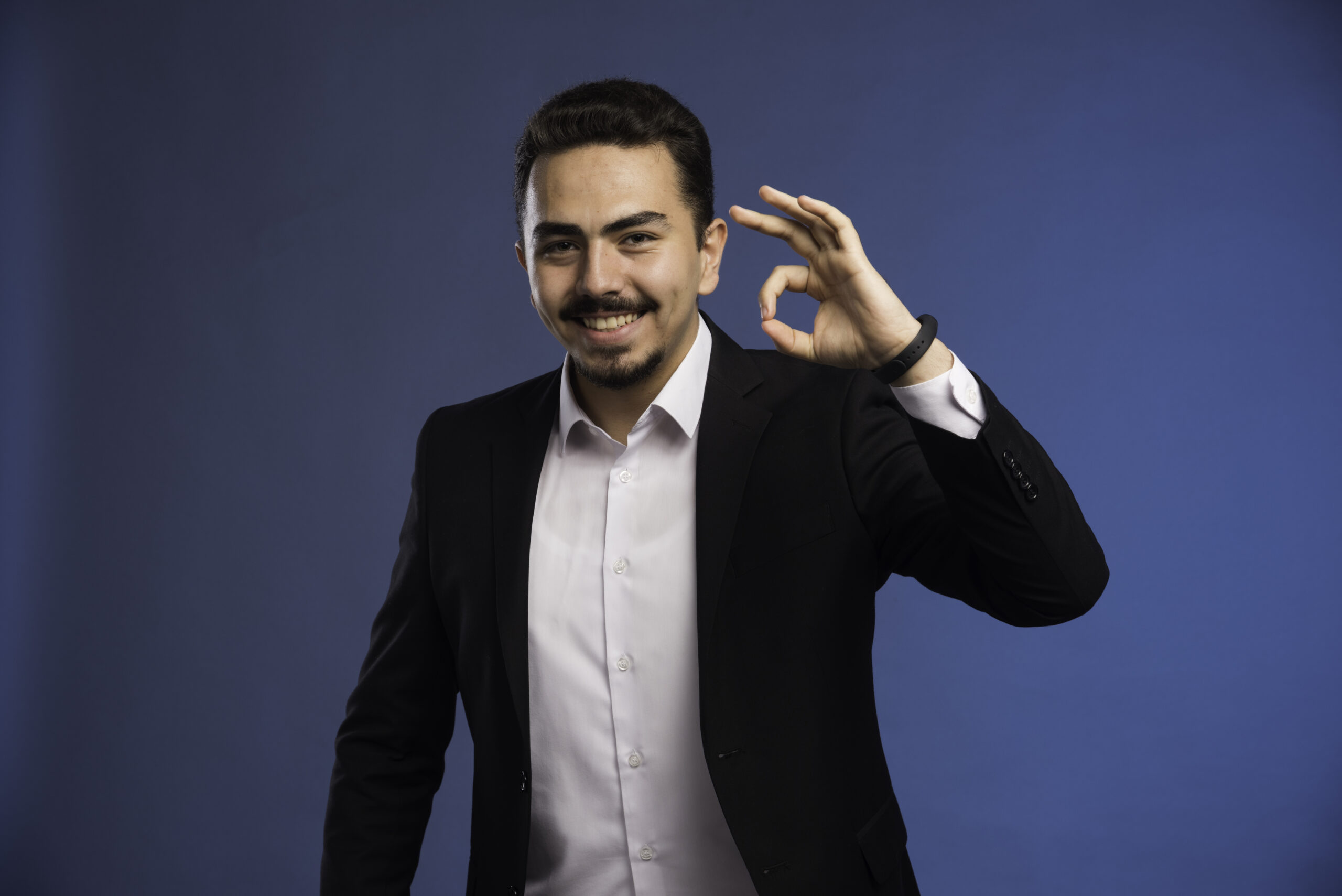 You are currently viewing How to Become an Independent Contractor: Step-by-Step Guide