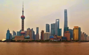 Read more about the article EOR & Compliance Digest, April 4: UK Umbrella Tax Liability Hits Agencies as Gender Pay Gap Deadline Passes